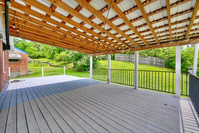 256 Clover Ridge Avenue, Fort Thomas, KY 41075