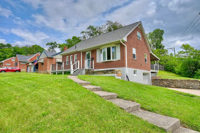256 Clover Ridge Avenue, Fort Thomas, KY 41075