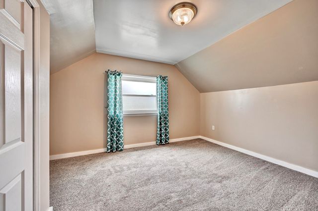 256 Clover Ridge Avenue, Fort Thomas, KY 41075