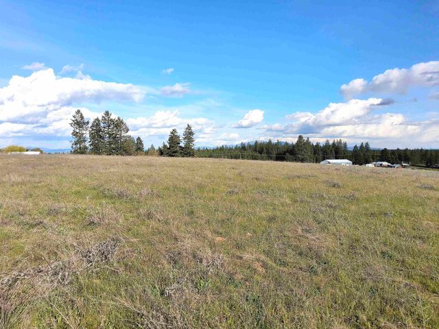 000 W INSERT Ln, Deer Park, WA 99006