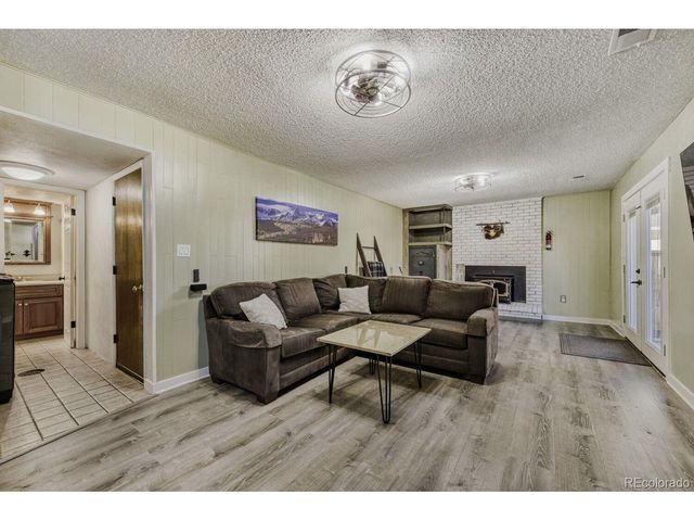 7072 Taft Ct, Arvada, CO 80004