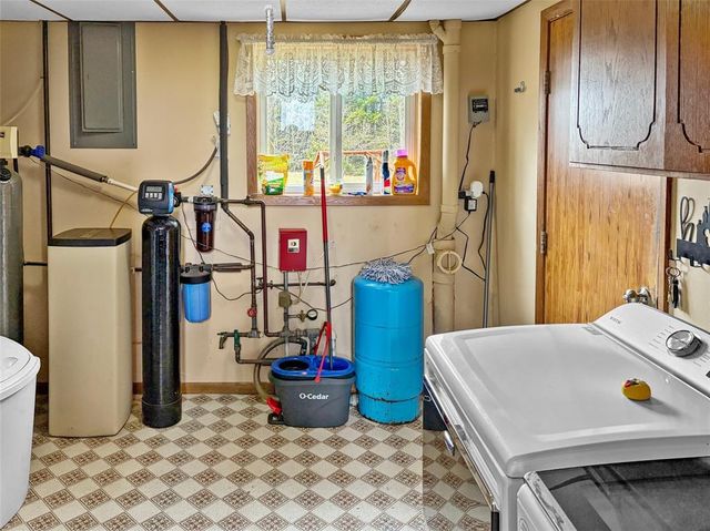 N2747 County Road Q, Medford, WI 54451