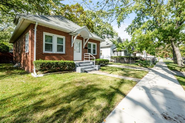 1142 Bishop Avenue, Benton Harbor, MI 49022