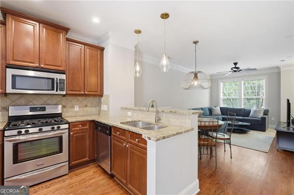 1237 Ashford Creek Park NE, Atlanta, GA 30319