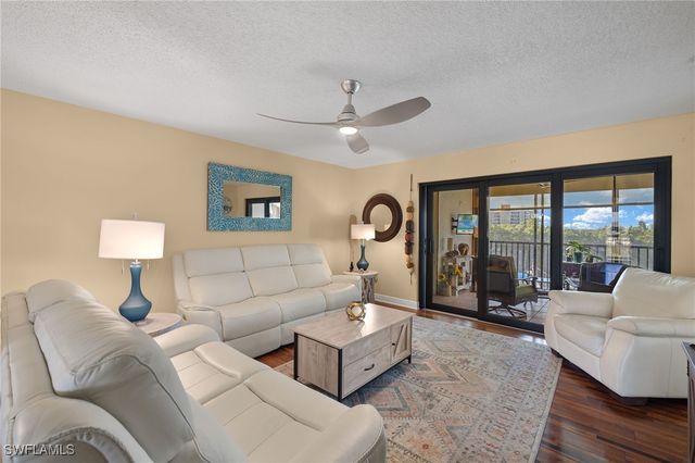 3458 Hancock Bridge PKWY 136, North Fort Myers, FL 33903