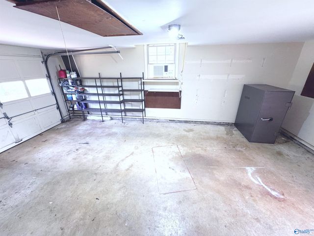 11406 Crestfield Drive, Huntsville, AL 35803