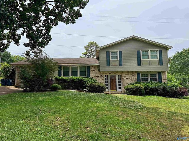 11406 Crestfield Drive, Huntsville, AL 35803