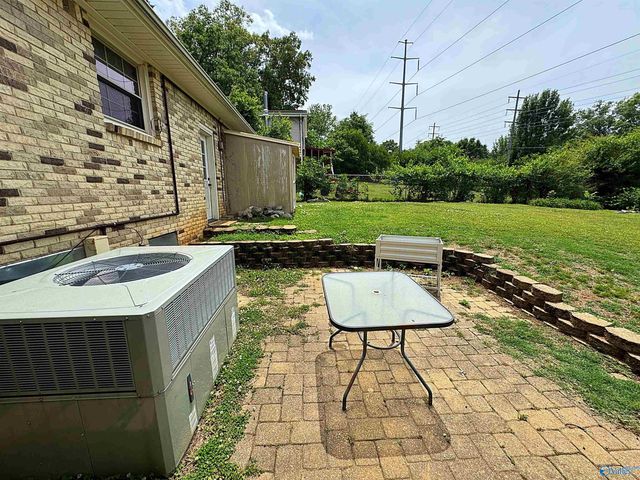 11406 Crestfield Drive, Huntsville, AL 35803