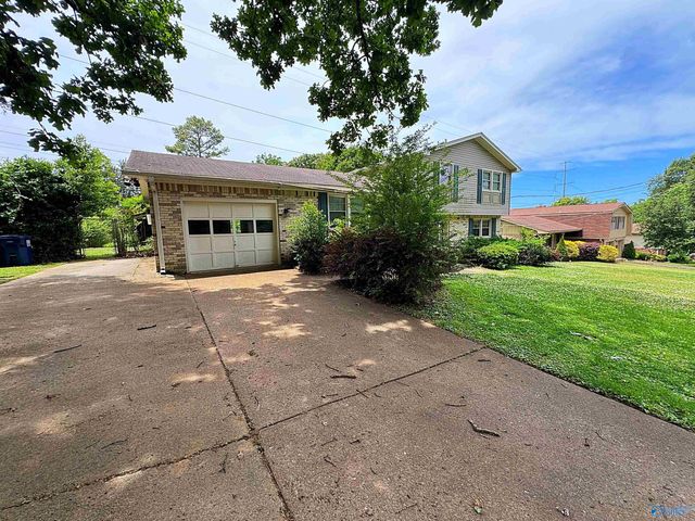 11406 Crestfield Drive, Huntsville, AL 35803