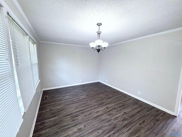 11406 Crestfield Drive, Huntsville, AL 35803