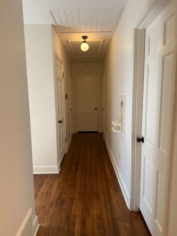 1086 PERKINS TER, Memphis, TN 38117