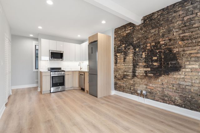 1554 W Juneway Terrace 1R, Chicago, IL 60626