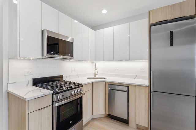 1554 W Juneway Terrace 1R, Chicago, IL 60626