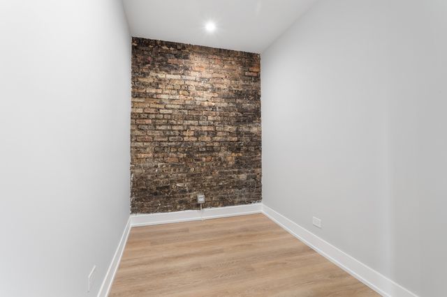 1554 W Juneway Terrace 1R, Chicago, IL 60626