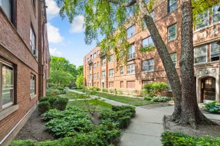 1554 W Juneway Terrace 1R, Chicago, IL 60626
