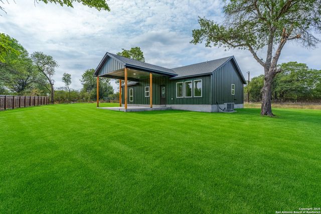 22842 Black Cherry, Elmendorf, TX 78112
