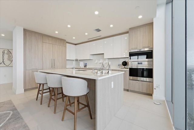151 N Seabreeze Boulevard 2204 E, Fort Lauderdale, FL 33304