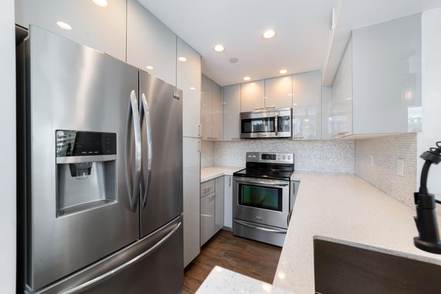 1200 West Avenue 316, Miami Beach, FL 33139