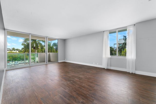 1200 West Avenue 316, Miami Beach, FL 33139