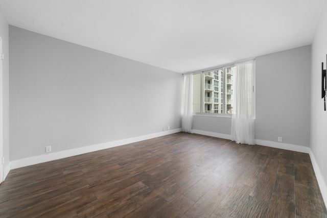 1200 West Avenue 316, Miami Beach, FL 33139