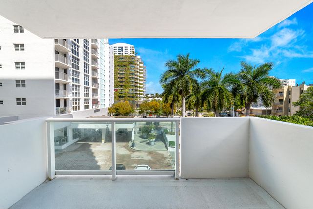 1200 West Avenue 316, Miami Beach, FL 33139