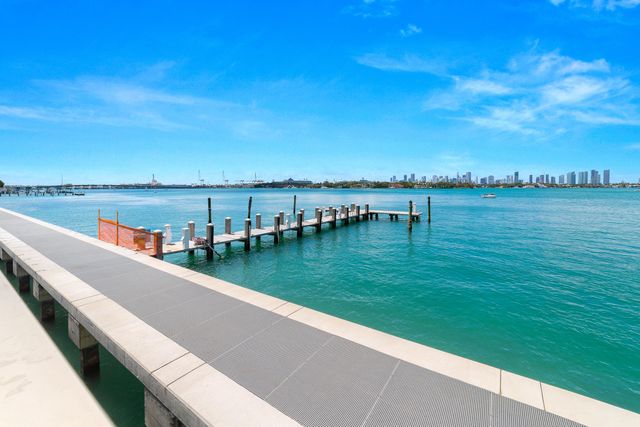 1200 West Avenue 316, Miami Beach, FL 33139