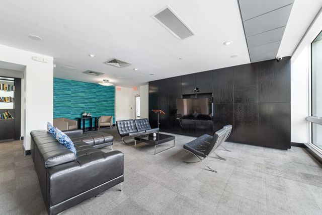 1200 West Avenue 316, Miami Beach, FL 33139