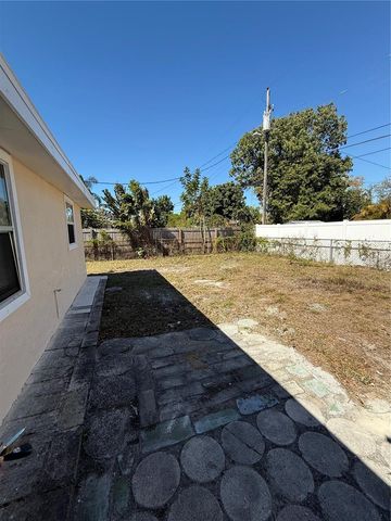 4737 56TH AVENUE N, St Petersburg, FL 33714