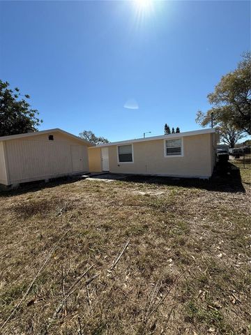 4737 56TH AVENUE N, St Petersburg, FL 33714