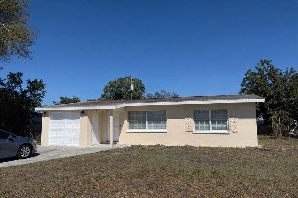 4737 56TH AVENUE N, St Petersburg, FL 33714