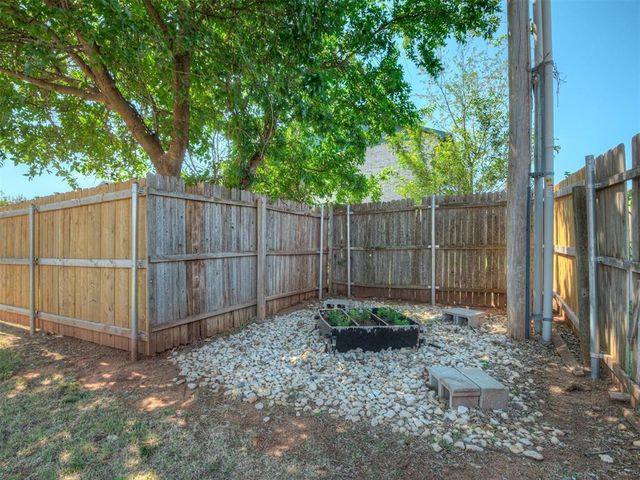 9728 SW 27th Street, Oklahoma City, OK 73128