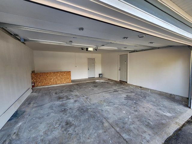 N9523 Sunset DRIVE, East Troy, WI 53120