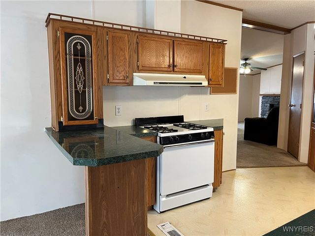 1164 Timberwood Drive, Lockport Town, NY 14094