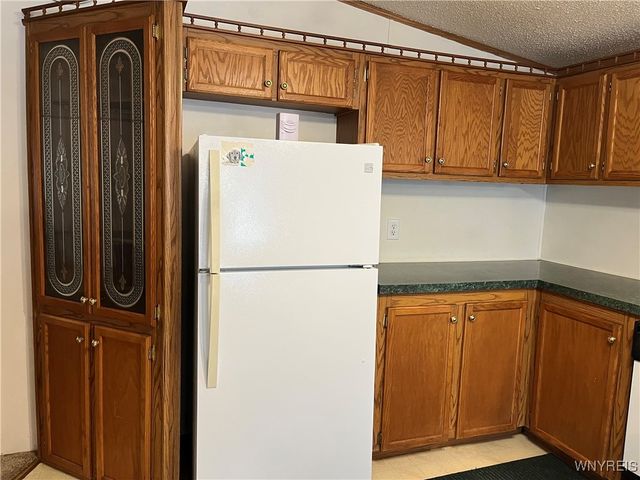 1164 Timberwood Drive, Lockport Town, NY 14094