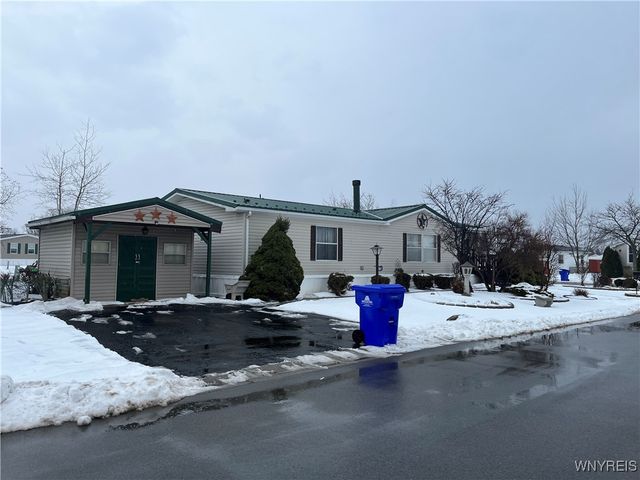 1164 Timberwood Drive, Lockport Town, NY 14094