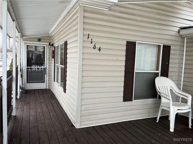 1164 Timberwood Drive, Lockport Town, NY 14094