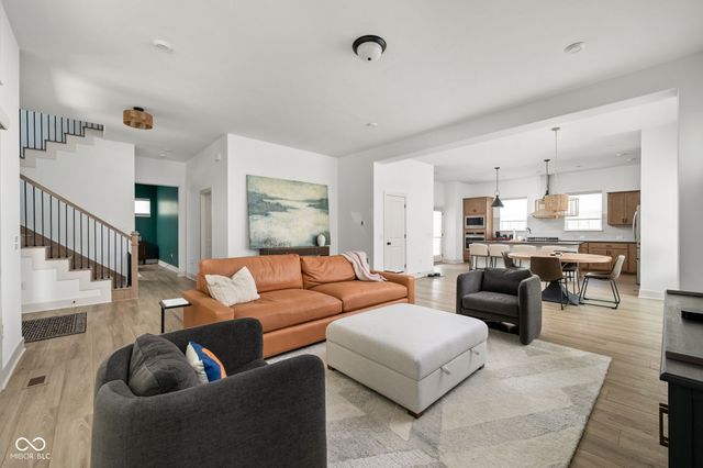 934 Madelyn Drive, Carmel, IN 46032