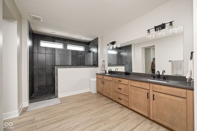 934 Madelyn Drive, Carmel, IN 46032