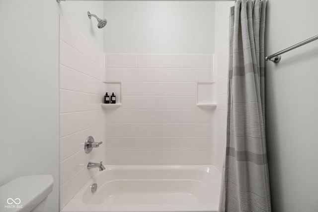 934 Madelyn Drive, Carmel, IN 46032