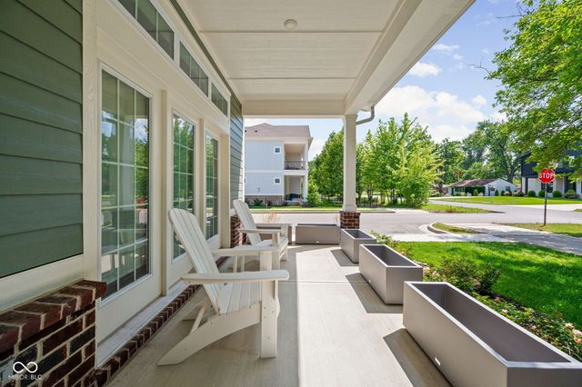 934 Madelyn Drive, Carmel, IN 46032