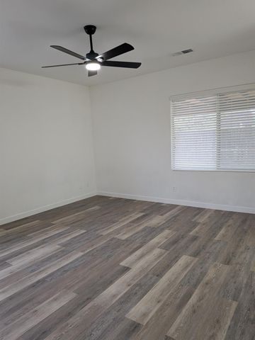 2485 S Manila Avenue, Fresno, CA 93727