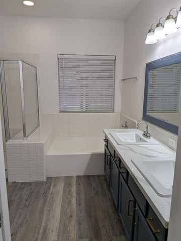 2485 S Manila Avenue, Fresno, CA 93727