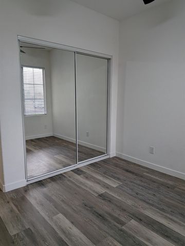 2485 S Manila Avenue, Fresno, CA 93727