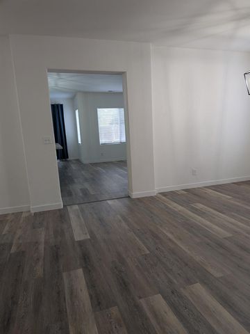 2485 S Manila Avenue, Fresno, CA 93727