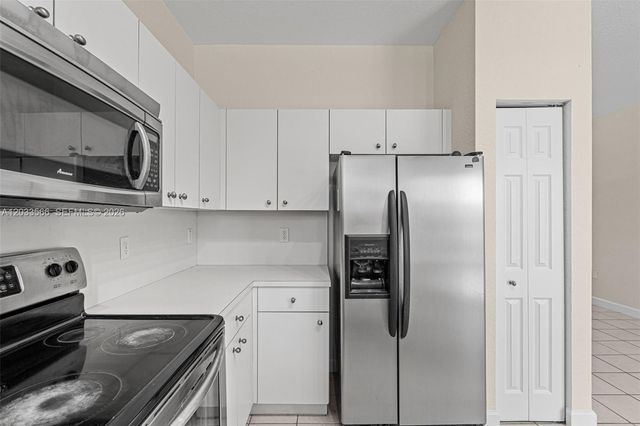 2741 NE 4th Street 202, Homestead, FL 33033