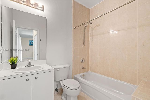 2741 NE 4th Street 202, Homestead, FL 33033