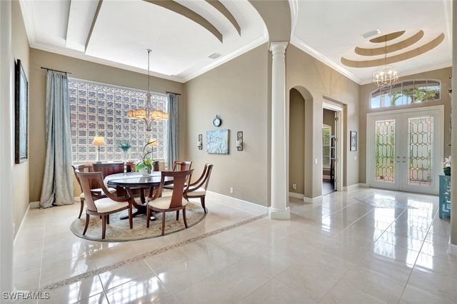 1282 Via Portofino, Naples, FL 34108