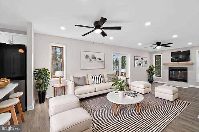 271 ACADEMY RD, Woodbine, NJ 08270