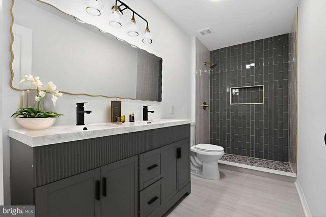 271 ACADEMY RD, Woodbine, NJ 08270