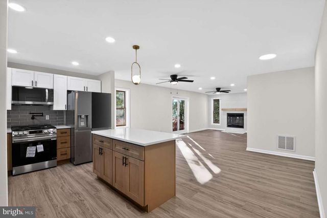 271 ACADEMY RD, Woodbine, NJ 08270